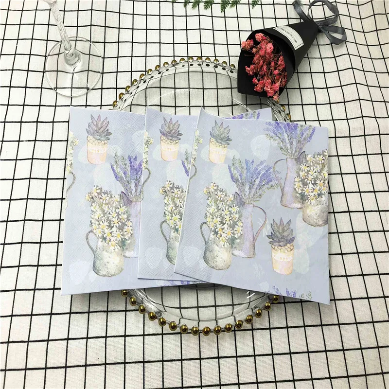 33*33cm 20Pcs/lot Creative New Flowers and Plants Color Printing Napkin Festival Party Coffee Shop Baking Square Tissue Decor
33*33cm 20Pcs/lot Creative New Flowers and Plants Color Printing Napkin Festival Party Coffee Shop Baking Square Tissue Decor