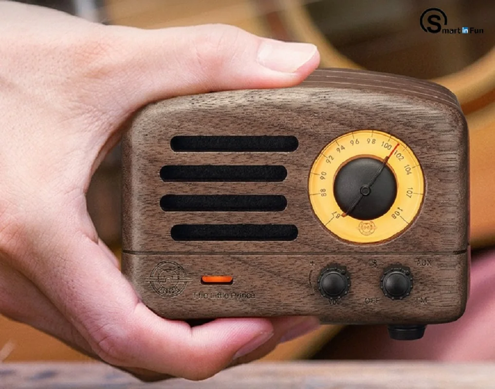 

Original Real Wooden Bluetooth Speaker Handmade Subwoofer Retro Art Present for Friends with FM Radio Function
