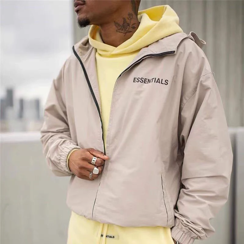 Куртка на молнии для мужчин и женщин, верхняя одежда в стиле хип-хоп, Бомбер с капюшоном, необходимая вещь, ветровка
Куртка на молнии для мужчин и женщин, верхняя одежда в стиле хип-хоп, Бомбер с капюшоном, необходимая вещь, ветровка