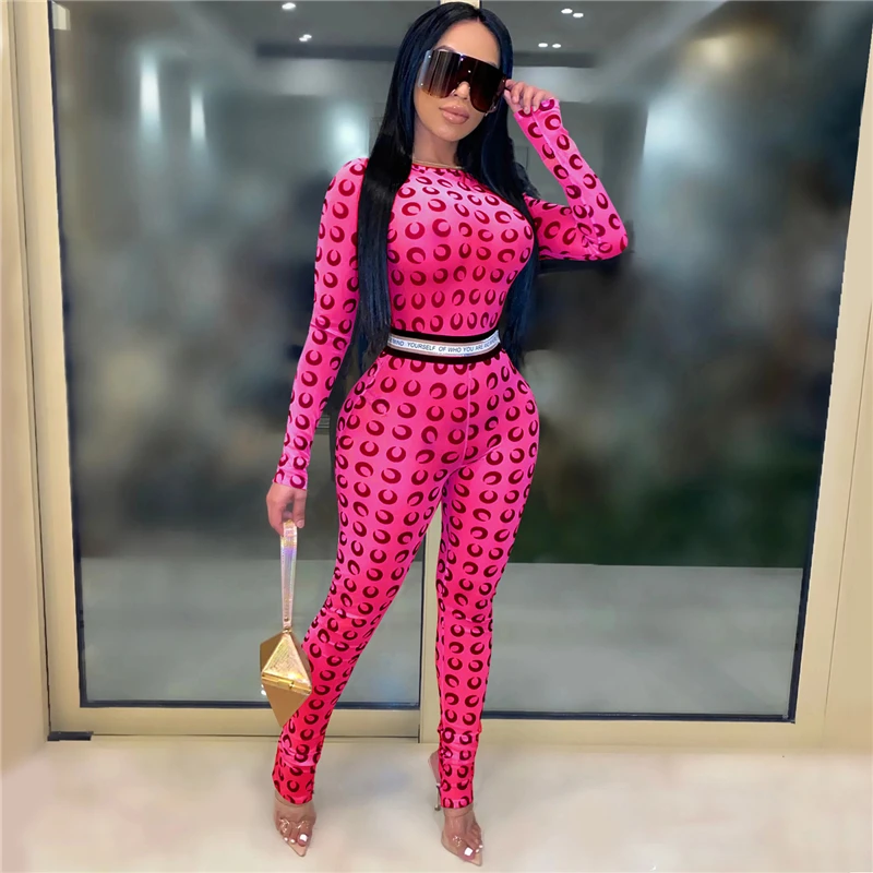 New Fashion Sexy women Mesh see-through jumpsuit Long sleeve O-neck Autumn lady clothes Clubwear Colorful Moon print Wholesale
New Fashion Sexy women Mesh see-through jumpsuit Long sleeve O-neck Autumn lady clothes Clubwear Colorful Moon print Wholesale