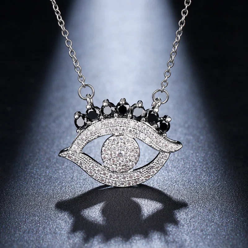 Fast Selling Hot European And American Fashion Temperament Exaggerated Eyes Zircon Necklace Women's Creative Jewelry Manufacture
Fast Selling Hot European And American Fashion Temperament Exaggerated Eyes Zircon Necklace Women's Creative Jewelry Manufacture