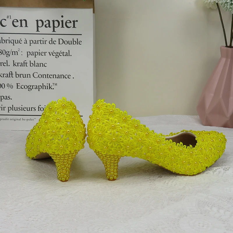 BaoYaFang Yellow Flower Wedding shoes Woman Thin heel pointed Round Toe Bridal Party dress shoe big size Shoes
BaoYaFang Yellow Flower Wedding shoes Woman Thin heel pointed Round Toe Bridal Party dress shoe big size Shoes
