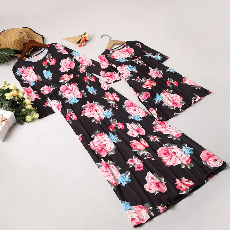 New 2021 Mother Daughter Dresses Long Sleeve Floral Maxi Dress Mother Daughter Mommy and Girls Dresses Family Matching Clothes
New 2021 Mother Daughter Dresses Long Sleeve Floral Maxi Dress Mother Daughter Mommy and Girls Dresses Family Matching Clothes