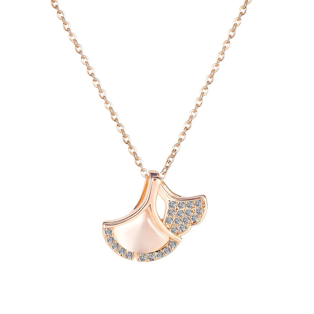 Creative Skirt Shaped Pave Inlay Chain & Link Pendant Necklaces Jewelry Titanium Steel Chokers Necklace For Women Collier
Creative Skirt Shaped Pave Inlay Chain & Link Pendant Necklaces Jewelry Titanium Steel Chokers Necklace For Women Collier