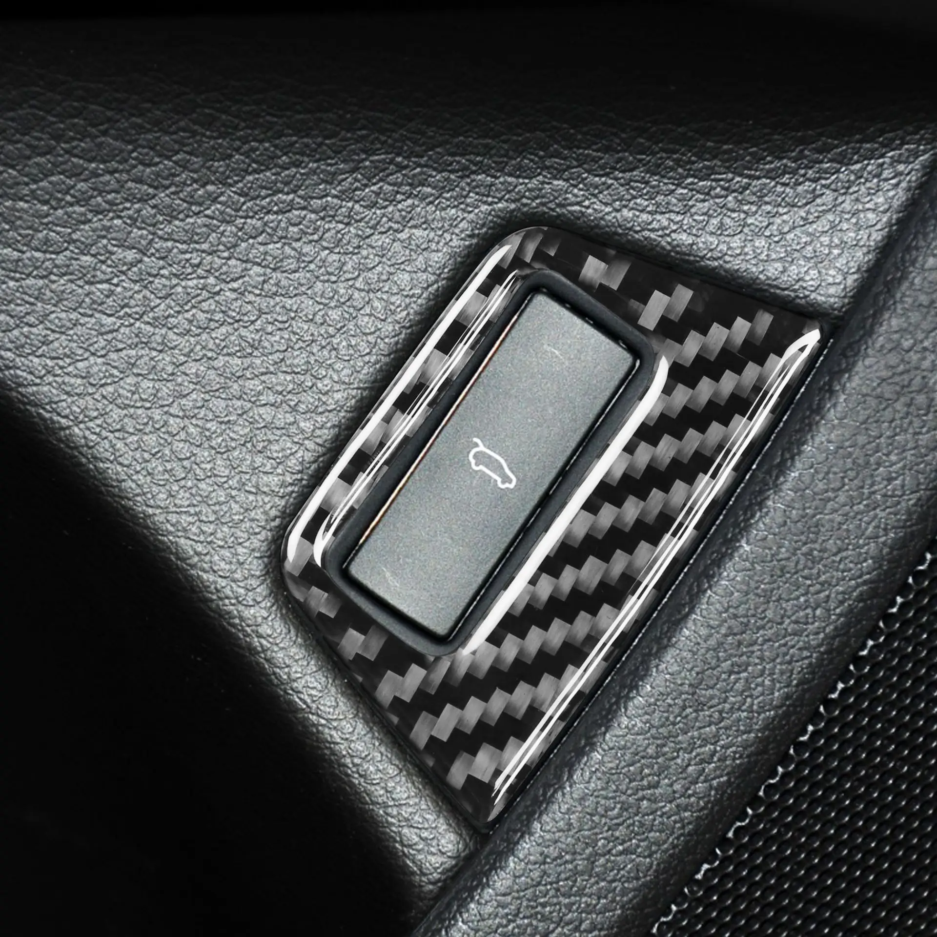 For Audi 08-15 Q7 Car Rear Door Trunk Box Switch Control Button Cover Trim Carbon Fiber Texture Sticker Decoration Accessories
For Audi 08-15 Q7 Car Rear Door Trunk Box Switch Control Button Cover Trim Carbon Fiber Texture Sticker Decoration Accessories