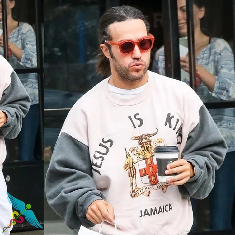 New Autumn and Winter CPFM KANYE JESUS IS KING Men Woman Sweatshirt Round Neck Hip-hop Hoodie Loose Top High Street
New Autumn and Winter CPFM KANYE JESUS IS KING Men Woman Sweatshirt Round Neck Hip-hop Hoodie Loose Top High Street