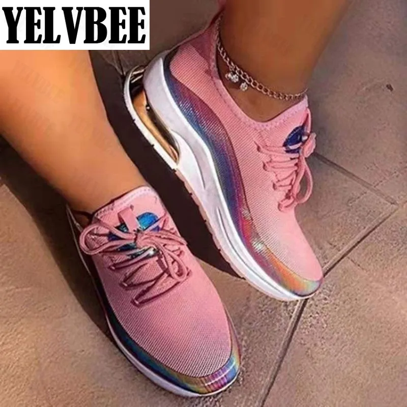 Женские кроссовки на шнуровке, повседневные дышащие кроссовки на плоской подошве, для бега и прогулок, весна-осень 2021
Женские кроссовки на шнуровке, повседневные дышащие кроссовки на плоской подошве, для бега и прогулок, весна-осень 2021