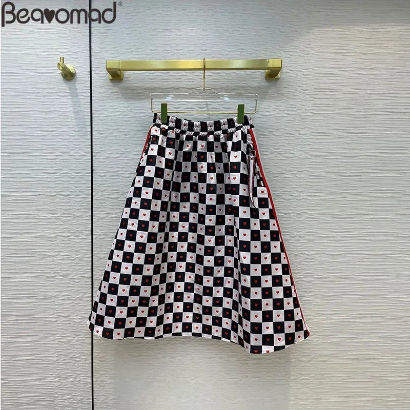 Bearomad Brand Summer Woman Elegant Midi Skirt Elastic Waist Plaid Heart Pattern Printing Female Casual Vacation A-Line Skirt 
Bearomad Brand Summer Woman Elegant Midi Skirt Elastic Waist Plaid Heart Pattern Printing Female Casual Vacation A-Line Skirt