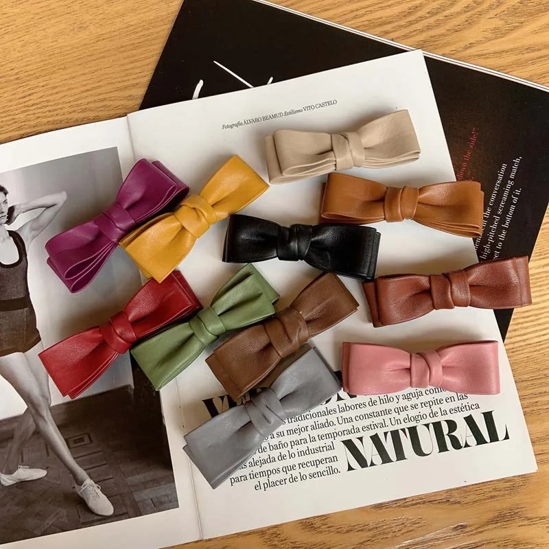 Double-layer Hair bow Women Pu Leather Bow Hairpin Lady Solid Color Hair Clips Girls Hair Accessories Barrettes Clips for hair
Double-layer Hair bow Women Pu Leather Bow Hairpin Lady Solid Color Hair Clips Girls Hair Accessories Barrettes Clips for hair