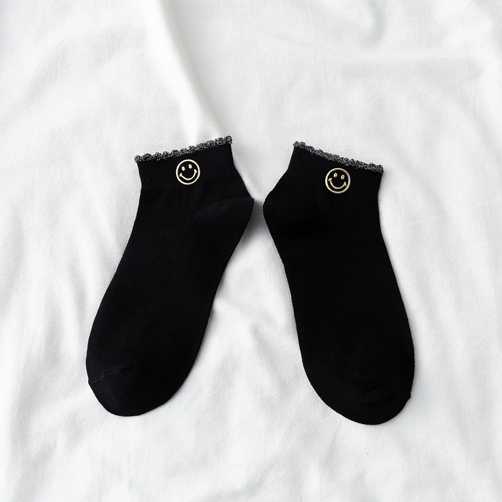 10pairs/lot Spring Summer Socks New Smile Hot Stamping Korean Cartoon Japanese Girls College Style Factory Solid Color Burrs
10pairs/lot Spring Summer Socks New Smile Hot Stamping Korean Cartoon Japanese Girls College Style Factory Solid Color Burrs