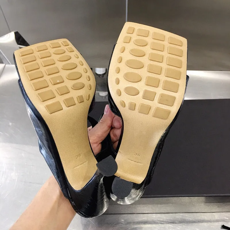 2020 Summer Fashion Woman Sandals High Heels 9cm Knitting Leather Sandals Colo Customized Non-slip Woman Shoes with box dust bag
2020 Summer Fashion Woman Sandals High Heels 9cm Knitting Leather Sandals Colo Customized Non-slip Woman Shoes with box dust bag