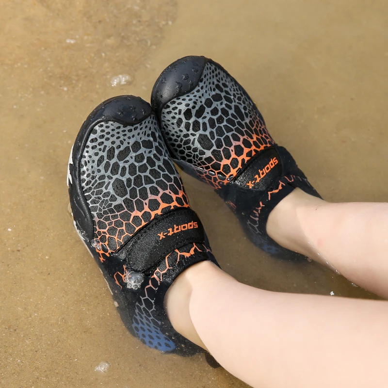 Childrens Breathable Water Sports Shoe Boys Girls Non Slip Swimming Shoes Quick-Dry Barefoot Beach Upstream Seaside Wading Shoes
Childrens Breathable Water Sports Shoe Boys Girls Non Slip Swimming Shoes Quick-Dry Barefoot Beach Upstream Seaside Wading Shoes