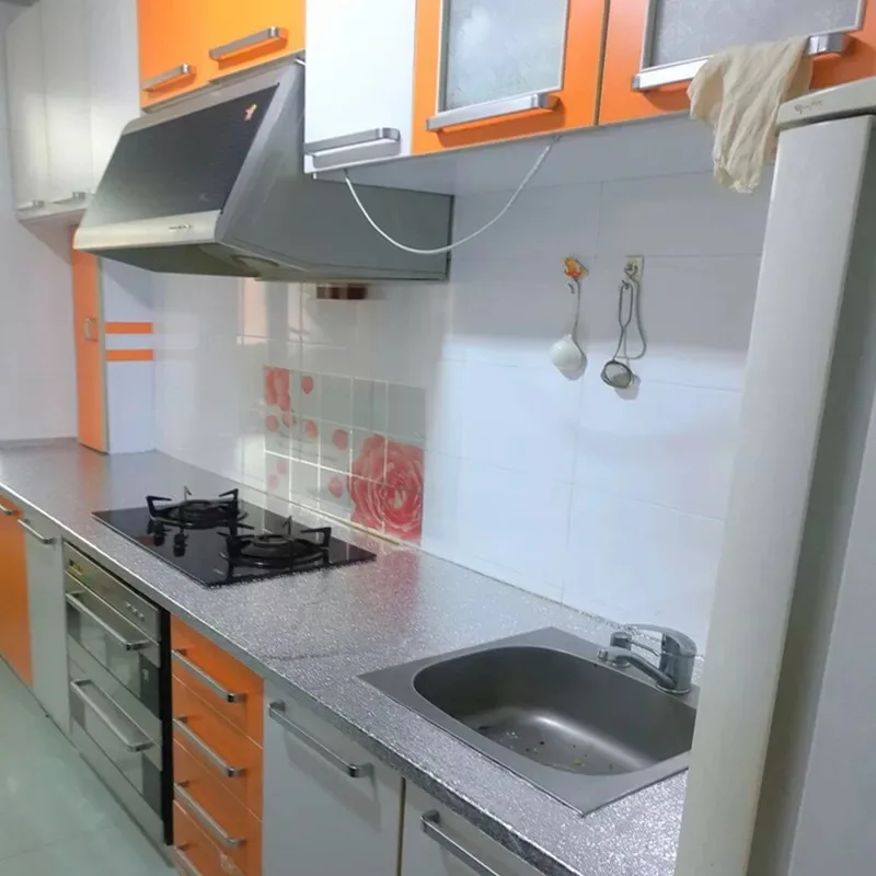 100x40/60cm Waterproof Oil Pollution Prevention Kitchen Self-adhesive Aluminum Foil Cookware Closet Self-adhesive Wallpaper Diy
100x40/60cm Waterproof Oil Pollution Prevention Kitchen Self-adhesive Aluminum Foil Cookware Closet Self-adhesive Wallpaper Diy