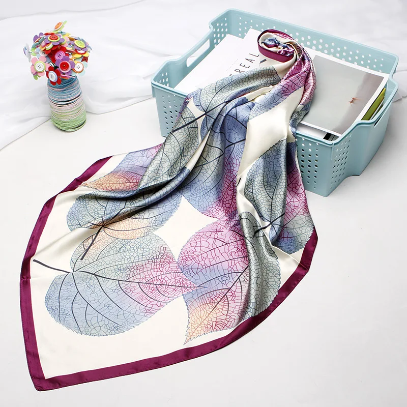 2021 New Brand Designer Silk Scarf 90*90cm Foulard Bandana Long Large Shawls Wraps Winter Neck Scarves Pashmina Lady Hijab
2021 New Brand Designer Silk Scarf 90*90cm Foulard Bandana Long Large Shawls Wraps Winter Neck Scarves Pashmina Lady Hijab