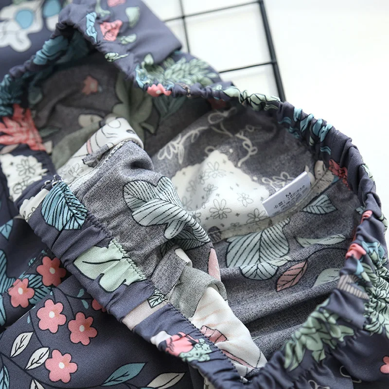 summer new women's pajamas thin section short-sleeved shorts large floral print pajamas home service ladies pajamas for women
summer new women's pajamas thin section short-sleeved shorts large floral print pajamas home service ladies pajamas for women