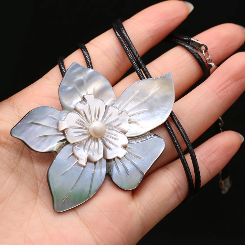 Natural Shell Alloy Pendant Necklace Creative Flowers Handmade Crafts DIY Cute Elegant Sweater Chain Accessories Making
Natural Shell Alloy Pendant Necklace Creative Flowers Handmade Crafts DIY Cute Elegant Sweater Chain Accessories Making
