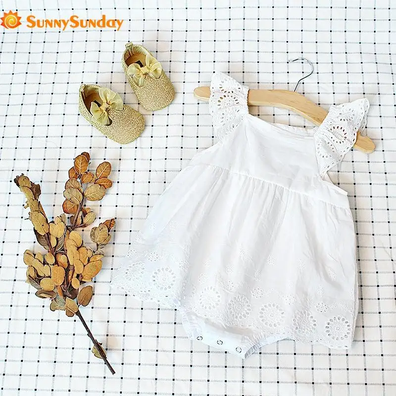 New Cute Baby Girl Cotton Romper Newborn Summer Party Kids Clothes Solid White Lace Ruffle Sleeve Romper One-Pieces
New Cute Baby Girl Cotton Romper Newborn Summer Party Kids Clothes Solid White Lace Ruffle Sleeve Romper One-Pieces