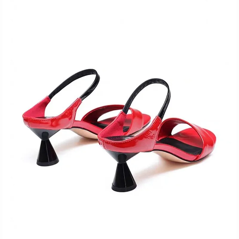 Patent Leather Slip On Non-Slip Red Heels Open Toes Womens Shoes Comfort Party Shoes Summer Fashion Peep Toe Hollow Slippers
Patent Leather Slip On Non-Slip Red Heels Open Toes Womens Shoes Comfort Party Shoes Summer Fashion Peep Toe Hollow Slippers