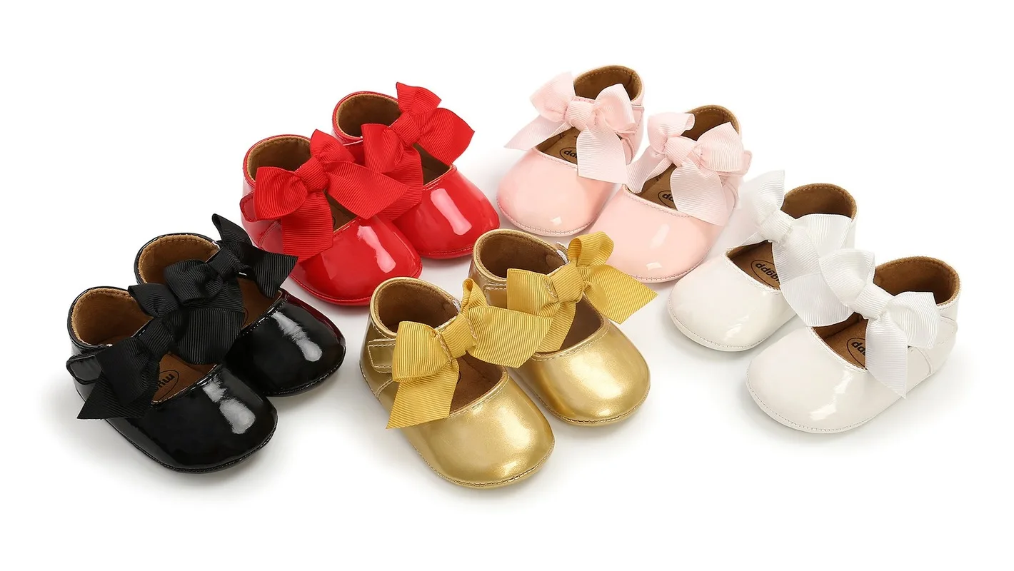 Bright Leather Bow Baby Shoes for Girls Moccasin Toddlers Soft Sole Antiskid Princess Shoes Infant Walking Shoe First Walkers
Bright Leather Bow Baby Shoes for Girls Moccasin Toddlers Soft Sole Antiskid Princess Shoes Infant Walking Shoe First Walkers