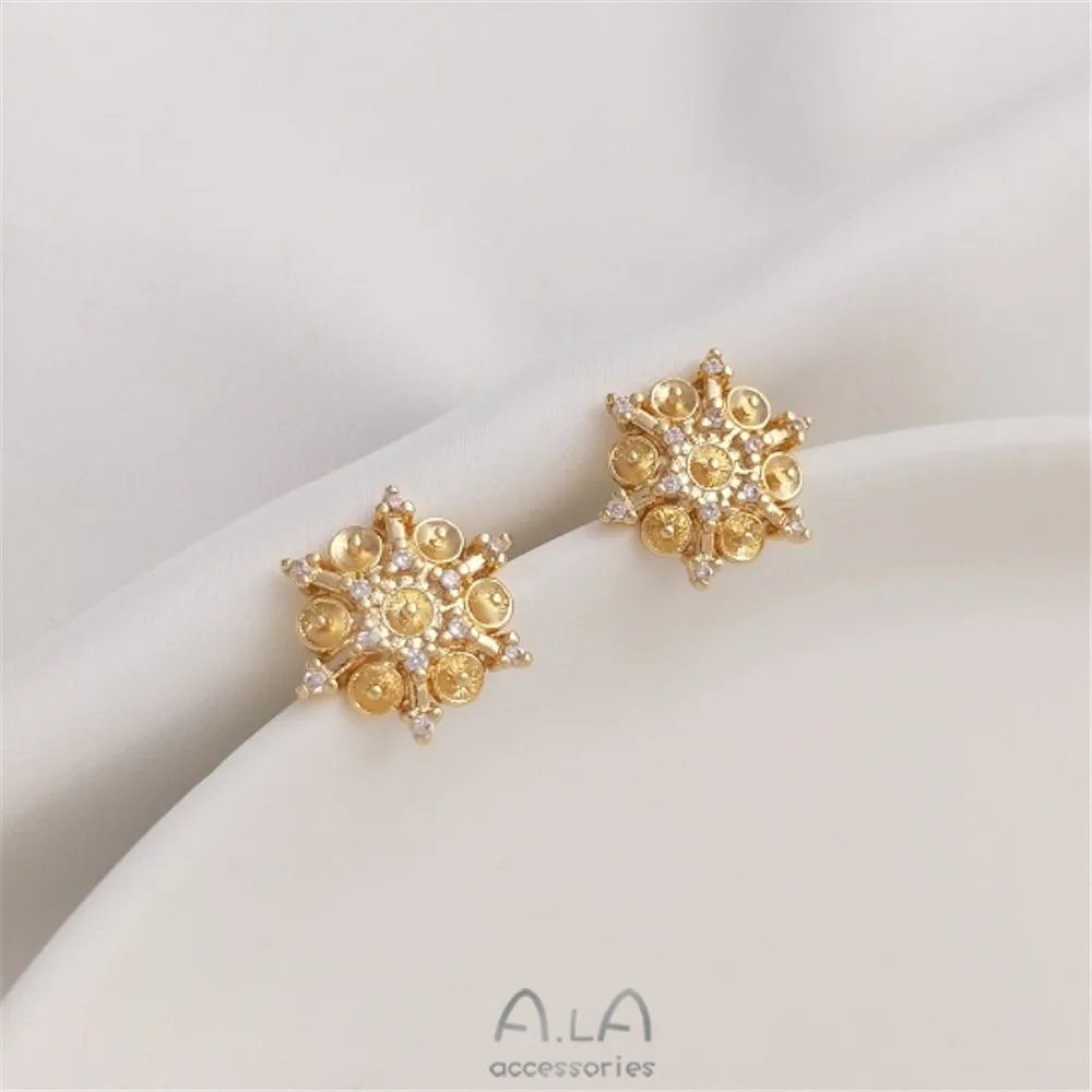 925 silver needle micro inlaid zircon half hole pearl support Snowflake Earrings hand DIY glued pearl earrings accessories
925 silver needle micro inlaid zircon half hole pearl support Snowflake Earrings hand DIY glued pearl earrings accessories