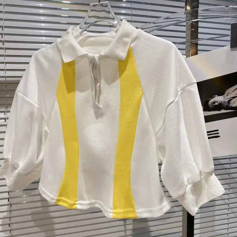 Women Summer Short Sleeve Oversized T Shirt 2021 Summer White Contrast Color Shirt Female Embroidery Polo Collar Cotton Top
Women Summer Short Sleeve Oversized T Shirt 2021 Summer White Contrast Color Shirt Female Embroidery Polo Collar Cotton Top