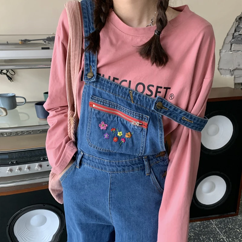 Fashion Overalls Women College Bib Pants Harajuku Floral Embroidery Denim Jumpsuit Vintage Rompers Loose Big Pocket Jumpsuit
Fashion Overalls Women College Bib Pants Harajuku Floral Embroidery Denim Jumpsuit Vintage Rompers Loose Big Pocket Jumpsuit