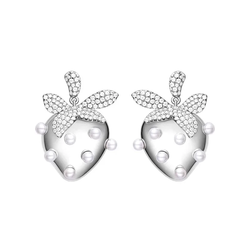 Silver Color Strawberry Pearl Earring Simple Fashion Cubic Zircon Gift Punk For Women Designer vintage Jewelry Wedding Party
Silver Color Strawberry Pearl Earring Simple Fashion Cubic Zircon Gift Punk For Women Designer vintage Jewelry Wedding Party