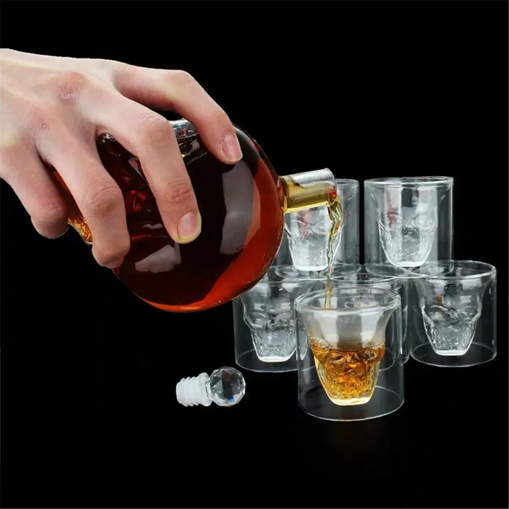 Creative Skull Wine Bottle Glass Skull Bottle Crystal Skull Vodka Wine Bottle Portable Skull Bottle Wine Container
Creative Skull Wine Bottle Glass Skull Bottle Crystal Skull Vodka Wine Bottle Portable Skull Bottle Wine Container