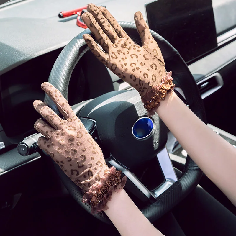 2021 New Leopard Print Lace Sun Protection Gloves For Women UV Protection Driving Hand Gloves Elegant Bride Wedding Mittens
2021 New Leopard Print Lace Sun Protection Gloves For Women UV Protection Driving Hand Gloves Elegant Bride Wedding Mittens