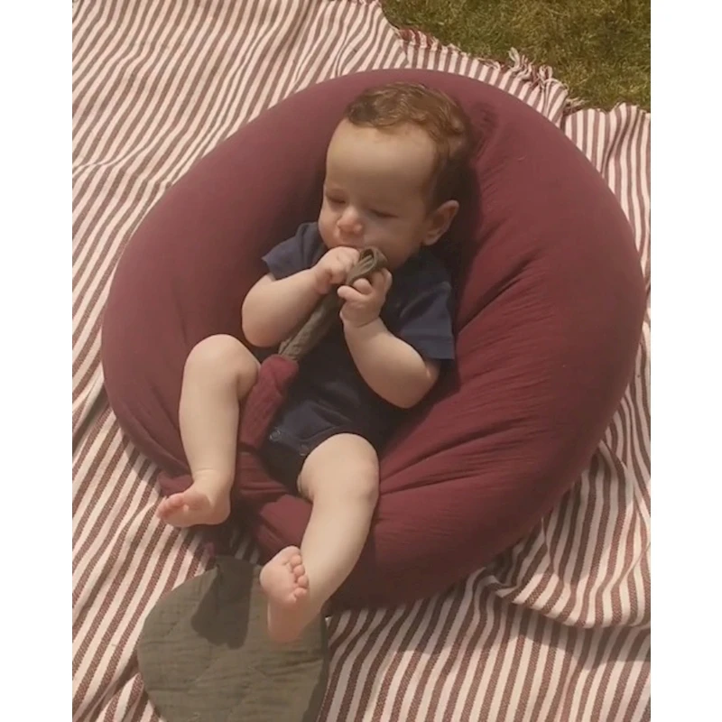 Multi-functional Baby Nursing Pillow Maternity Breast Feeding Waist Cushion Pillow Support Moon Design Newborn Sitting Bedding
Multi-functional Baby Nursing Pillow Maternity Breast Feeding Waist Cushion Pillow Support Moon Design Newborn Sitting Bedding