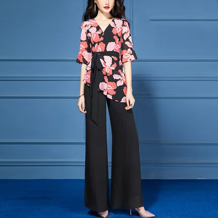 Chiffon Luxury 2 Piece Set Women Floral Ensemble Pantalon Et Haut Femme Flare Sleeve Top&pants Set Fashion Matching Sets
Chiffon Luxury 2 Piece Set Women Floral Ensemble Pantalon Et Haut Femme Flare Sleeve Top&pants Set Fashion Matching Sets