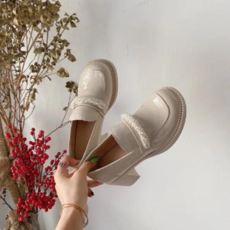 2022 New European and American Fashion Spring and Autumn Thick Heels Casual Fashion Mary Jane Shoes Japanese Women's Shoes
2022 New European and American Fashion Spring and Autumn Thick Heels Casual Fashion Mary Jane Shoes Japanese Women's Shoes