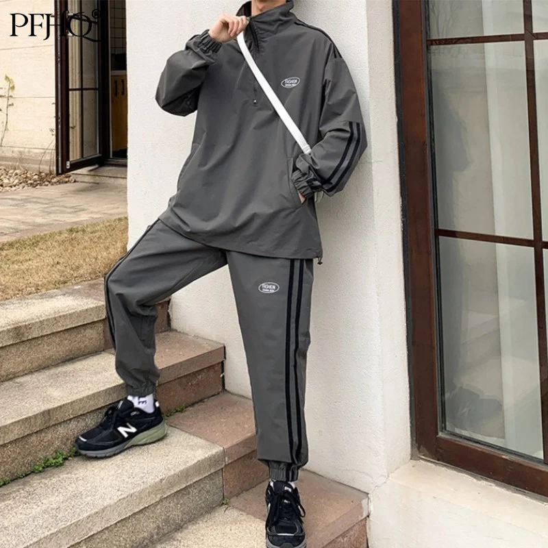 PFHQ 2021 New Men's Fashion Loose Stand Collar Zipper Stripe Stitching Japanese Casual Two-piece Autumn And Winter 21D372
PFHQ 2021 New Men's Fashion Loose Stand Collar Zipper Stripe Stitching Japanese Casual Two-piece Autumn And Winter 21D372