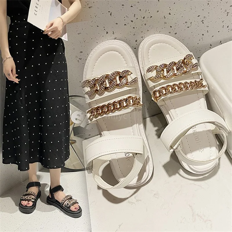 Xiaoxiangfeng chain word belt sandals female summer 2021 new fashion open-toed fairy style thick-soled Roman shoes fashion shoes
Xiaoxiangfeng chain word belt sandals female summer 2021 new fashion open-toed fairy style thick-soled Roman shoes fashion shoes