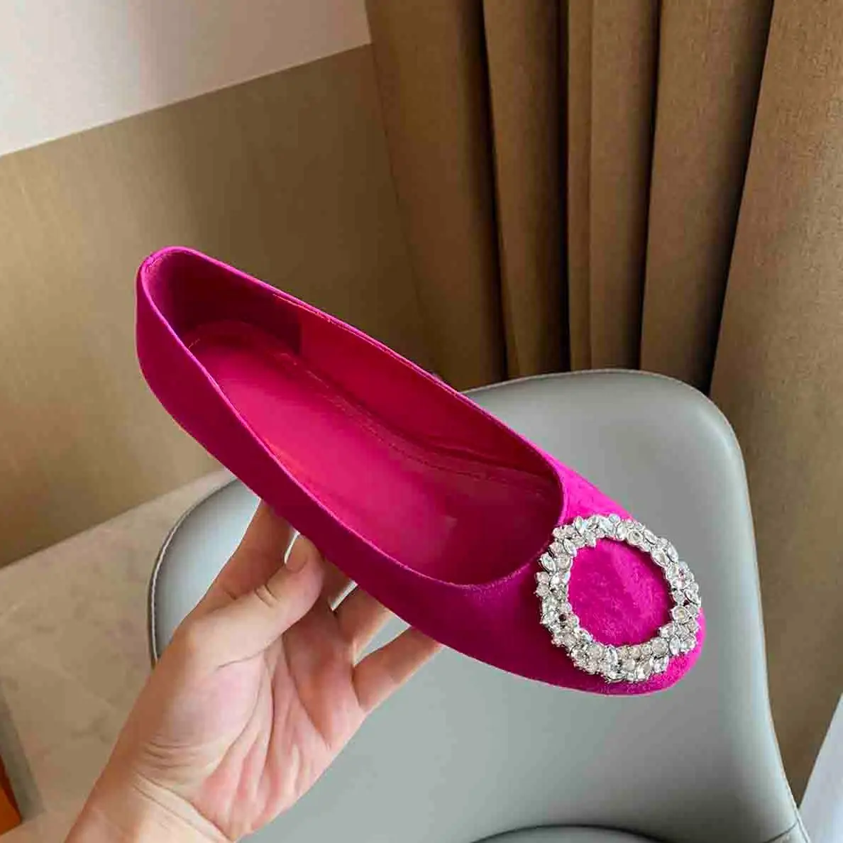 Crystal Flats Office Career Women Shoes Fashion Shallow Sapatos Femininos Classic Ballet Zapatos Mujer Leather Chaussure Femme
Crystal Flats Office Career Women Shoes Fashion Shallow Sapatos Femininos Classic Ballet Zapatos Mujer Leather Chaussure Femme