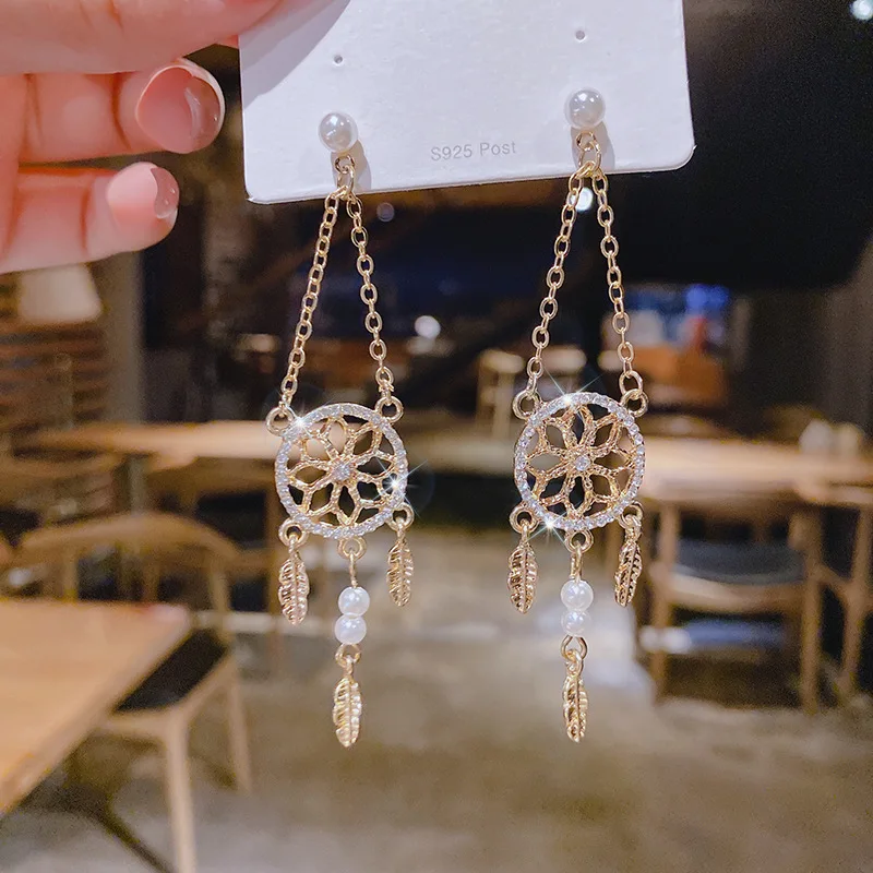 2021 New Classic Simplicity Tassel Fashion Feather Style Dangle Earrings For Women Wedding Earrings Accessories Jewelry Gifts
2021 New Classic Simplicity Tassel Fashion Feather Style Dangle Earrings For Women Wedding Earrings Accessories Jewelry Gifts