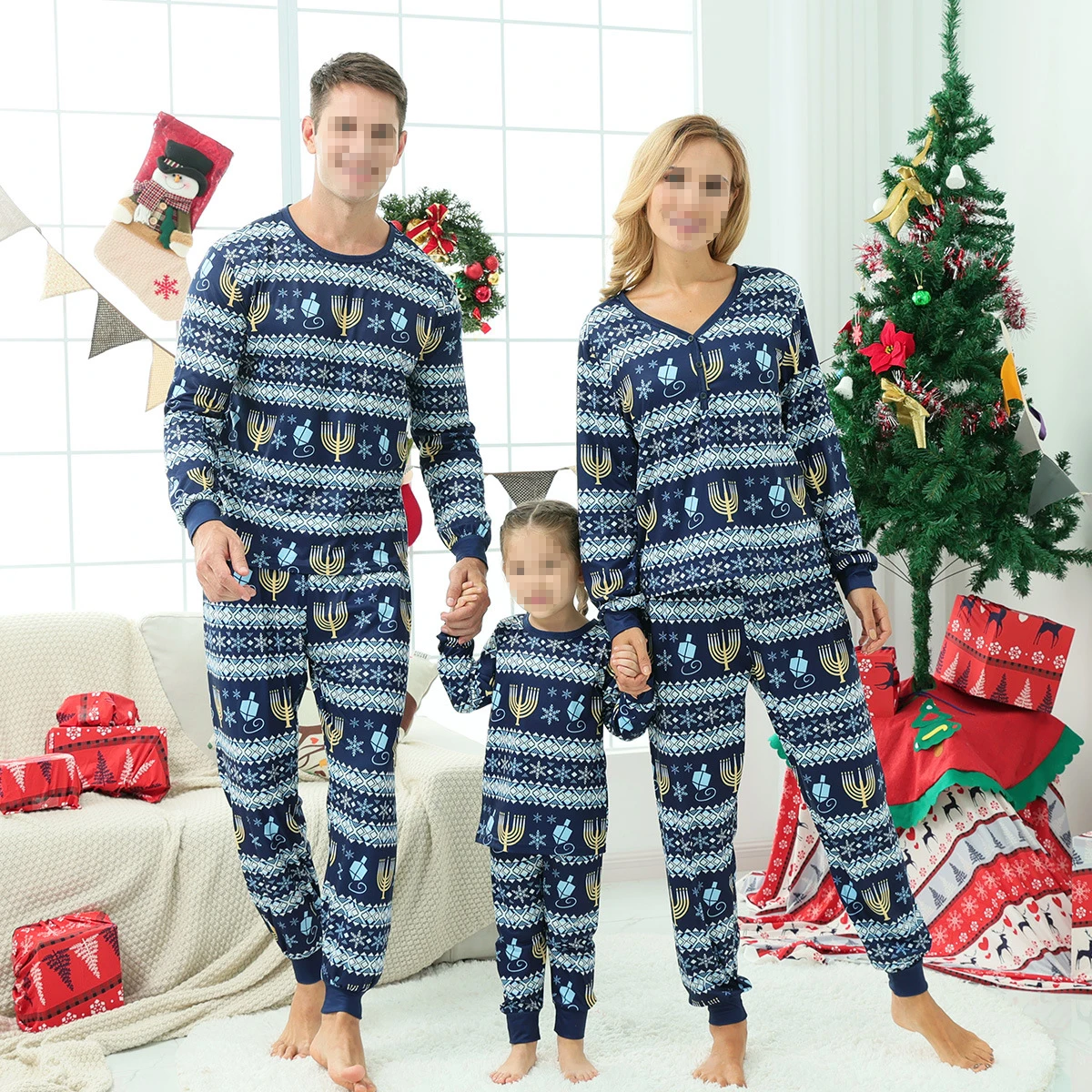 KOENVE Christmas Parent-child Suit Autumn And Winter Pajamas Home Service Striped Blue Print
KOENVE Christmas Parent-child Suit Autumn And Winter Pajamas Home Service Striped Blue Print