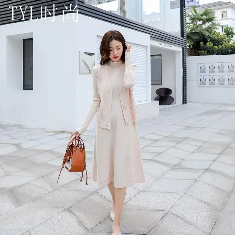 Новинка 2021, женский модный длинный вязаный свитер в винтажном стиле, пальто, Женский костюм из двух частей, платья, женские Однотонные карди...
Новинка 2021, женский модный длинный вязаный свитер в винтажном стиле, пальто, Женский костюм из двух частей, платья, женские Однотонные карди...