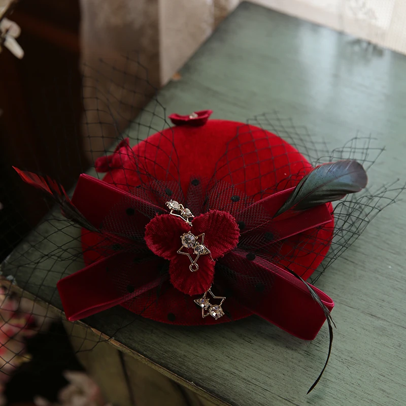 2020 French Style Ladies Mini Fedora Hat Flower Hair Jewelry Cocktail Fancy Show Wedding Party Women Velvet Fascinator Hair Clip
2020 French Style Ladies Mini Fedora Hat Flower Hair Jewelry Cocktail Fancy Show Wedding Party Women Velvet Fascinator Hair Clip