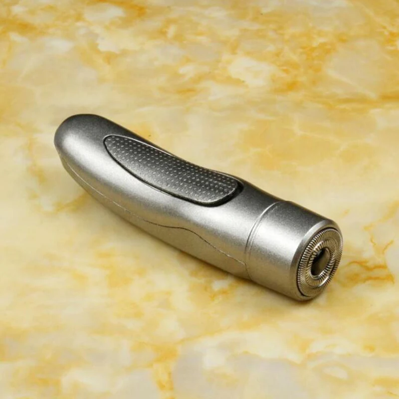 Portable Electric Razor Beard Knife USB Charging Men's Low Nois Shavers Face Body Razor Mini Electric Shaver For Men 
Portable Electric Razor Beard Knife USB Charging Men's Low Nois Shavers Face Body Razor Mini Electric Shaver For Men
