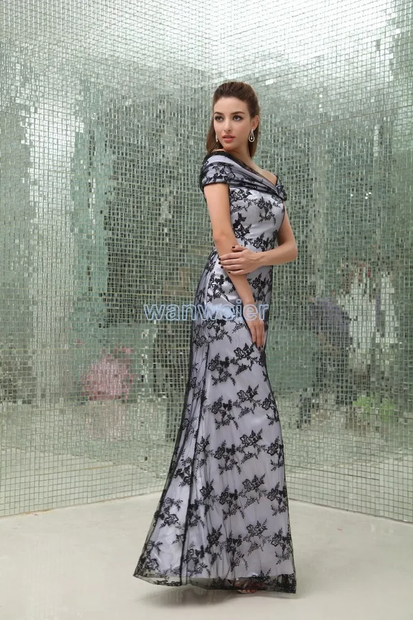 free shipping woman dresses 2018 floor length long new design hot sale vestidos formales black lace Mother of the Bride Dresses
free shipping woman dresses 2018 floor length long new design hot sale vestidos formales black lace Mother of the Bride Dresses