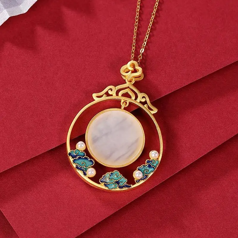 Colorful Cloud Moon Pendant Original S925 Sterling Silver Gilding Hetian Jade Vintage Cloisonne Xiangyun Moon Lady Pendant
Colorful Cloud Moon Pendant Original S925 Sterling Silver Gilding Hetian Jade Vintage Cloisonne Xiangyun Moon Lady Pendant