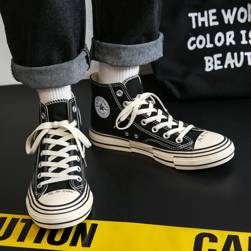 Classical High Top Canvas Shoes for Men Vulcanized Sneakers 2021 New Summer Lace Up Breathable Flat Casual Shoes Male Zapatillas
Classical High Top Canvas Shoes for Men Vulcanized Sneakers 2021 New Summer Lace Up Breathable Flat Casual Shoes Male Zapatillas