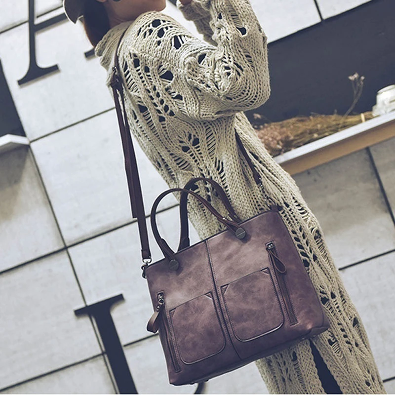Vintage Luxury Handbag Female Causal Totes Bag Leather Women Handbag Messenger Bag Clutch Handbags Winter Bolsa Feminina
Vintage Luxury Handbag Female Causal Totes Bag Leather Women Handbag Messenger Bag Clutch Handbags Winter Bolsa Feminina