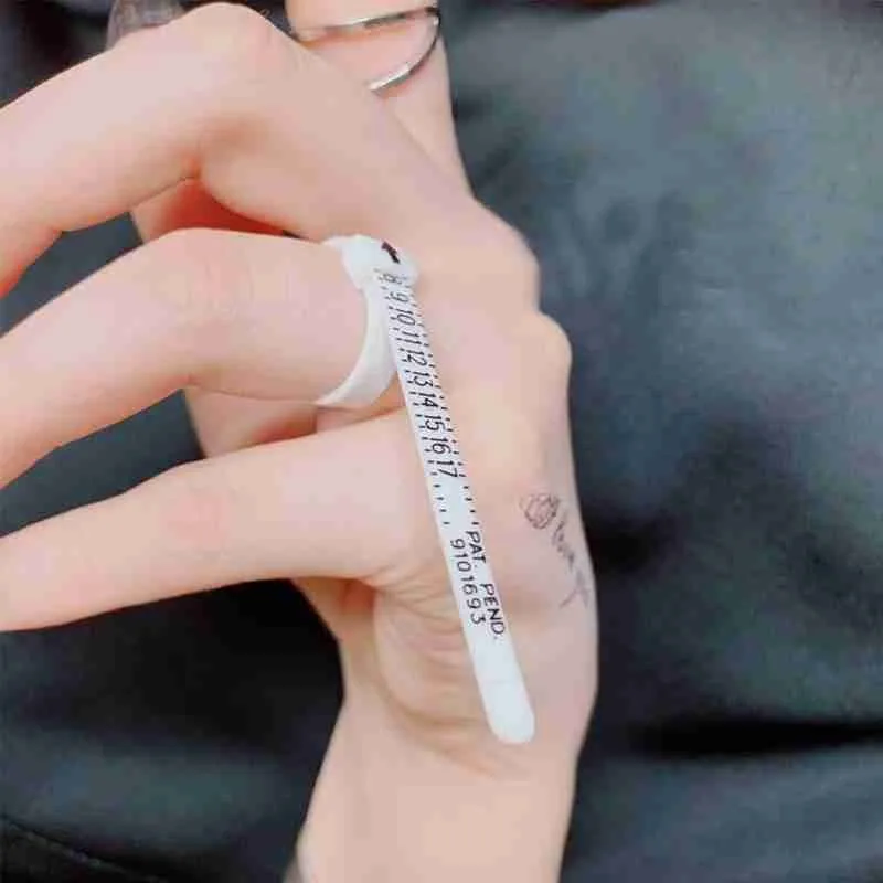 Professional Ring sizer UK/US Official British/American Finger Jewelry Womens Measure A-Z and Gauge Tools Accessory Sizes M M5J6
Professional Ring sizer UK/US Official British/American Finger Jewelry Womens Measure A-Z and Gauge Tools Accessory Sizes M M5J6