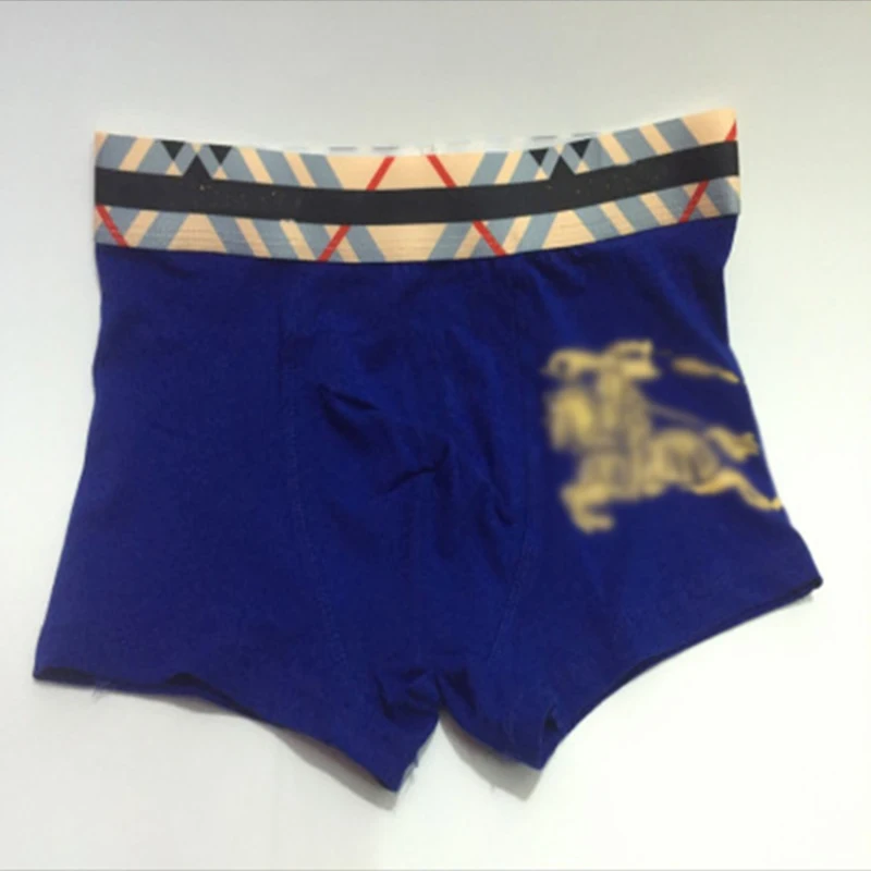 New male underwear foreign trade pure cotton male boxer pants inside the four corners of the cavalier pants
New male underwear foreign trade pure cotton male boxer pants inside the four corners of the cavalier pants