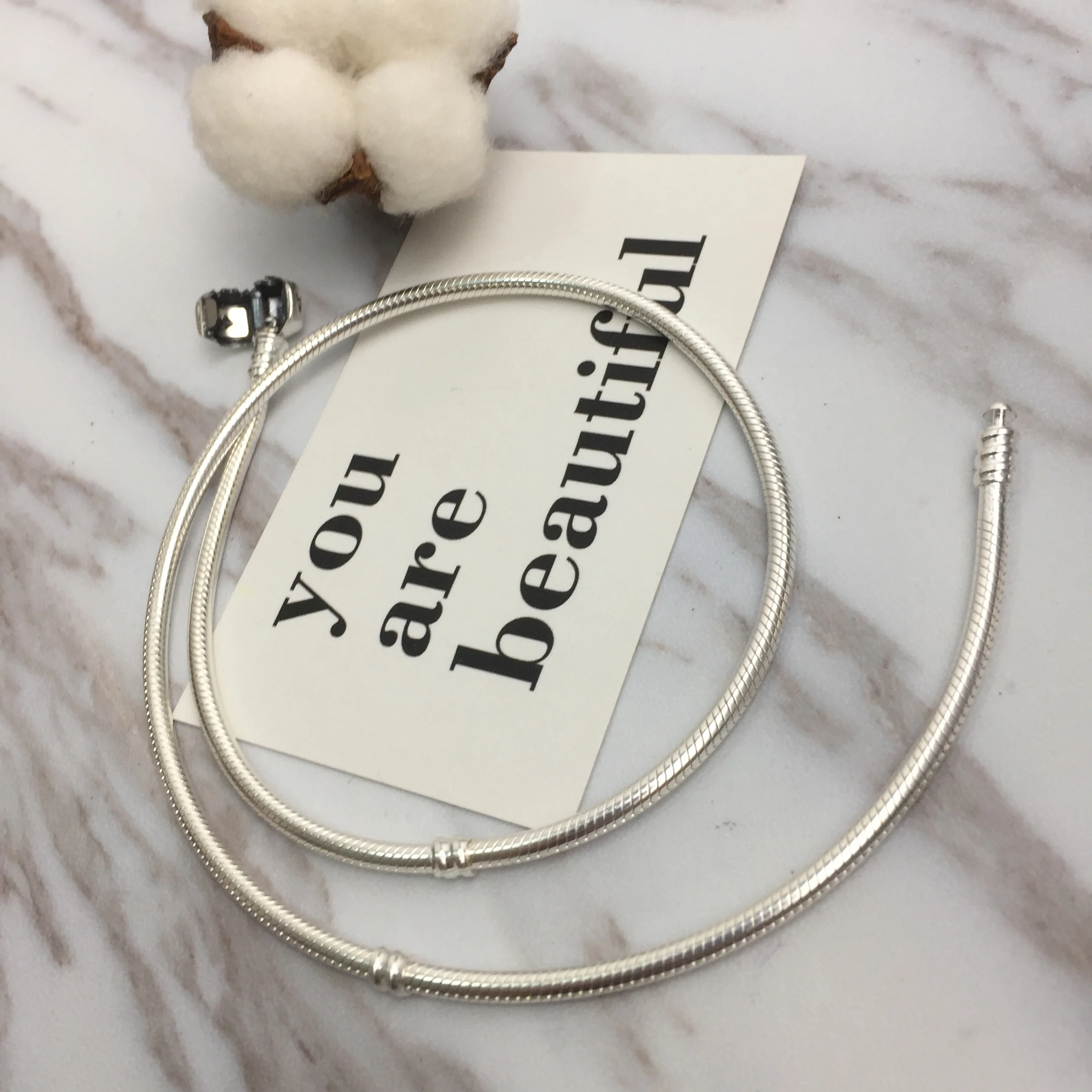 2019 100% 925 Sterling Silver Classi Ccollier Silver Necklace Charm Fashion Jewelry Free Shipping Wholesale
2019 100% 925 Sterling Silver Classi Ccollier Silver Necklace Charm Fashion Jewelry Free Shipping Wholesale