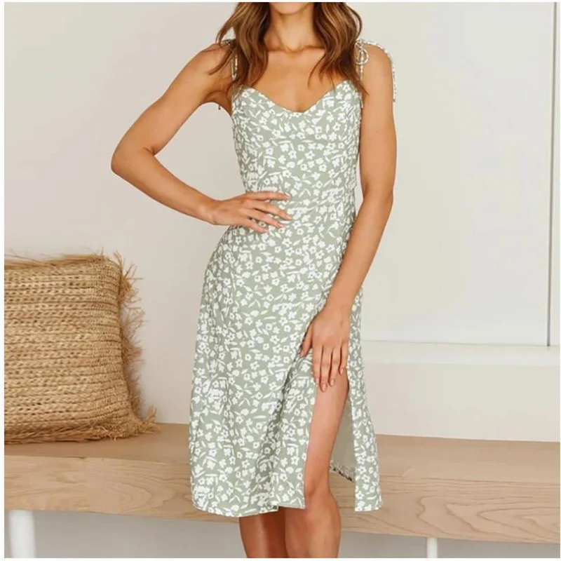 Vintage Floral print sexy bodycon Spaghetti Strap dress Women 2021 new sleeveless dress Party club elegant Wear Dress vestidos
Vintage Floral print sexy bodycon Spaghetti Strap dress Women 2021 new sleeveless dress Party club elegant Wear Dress vestidos