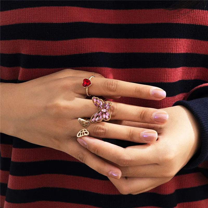 New Stylish Butterfly Heart Shaped Ring Accessories Female Korean Pop Trinket Classic Retro Simple Multi Element Rhinestone Ring
New Stylish Butterfly Heart Shaped Ring Accessories Female Korean Pop Trinket Classic Retro Simple Multi Element Rhinestone Ring