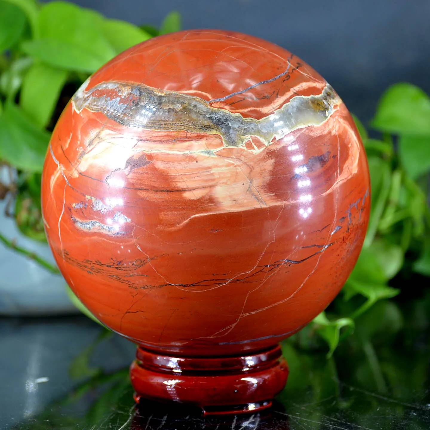 Natural Red Jasper Sphere Crystal Ball Healing Home Decoration Stone Study Room Decoratio Furnishing Articles
Natural Red Jasper Sphere Crystal Ball Healing Home Decoration Stone Study Room Decoratio Furnishing Articles